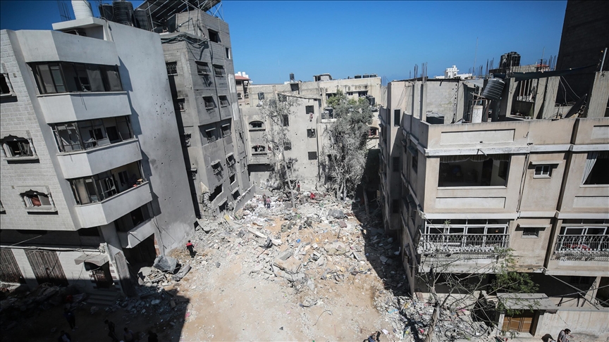 إسرائيل دمرت نحو 40 شارعاً ومفرقا في غزة